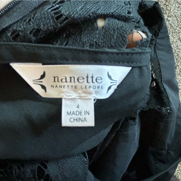 NANETTE LEPORE LACE BOW BLACK DRESS. Flutter Cap Sleeve. Size 4. Beautiful! - Picture 11 of 13